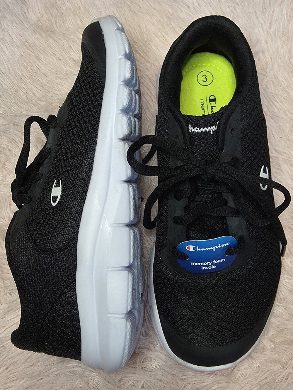 NWT Champion Kids Gusto XT II Black Athletic Sneakers Size 3 Youth